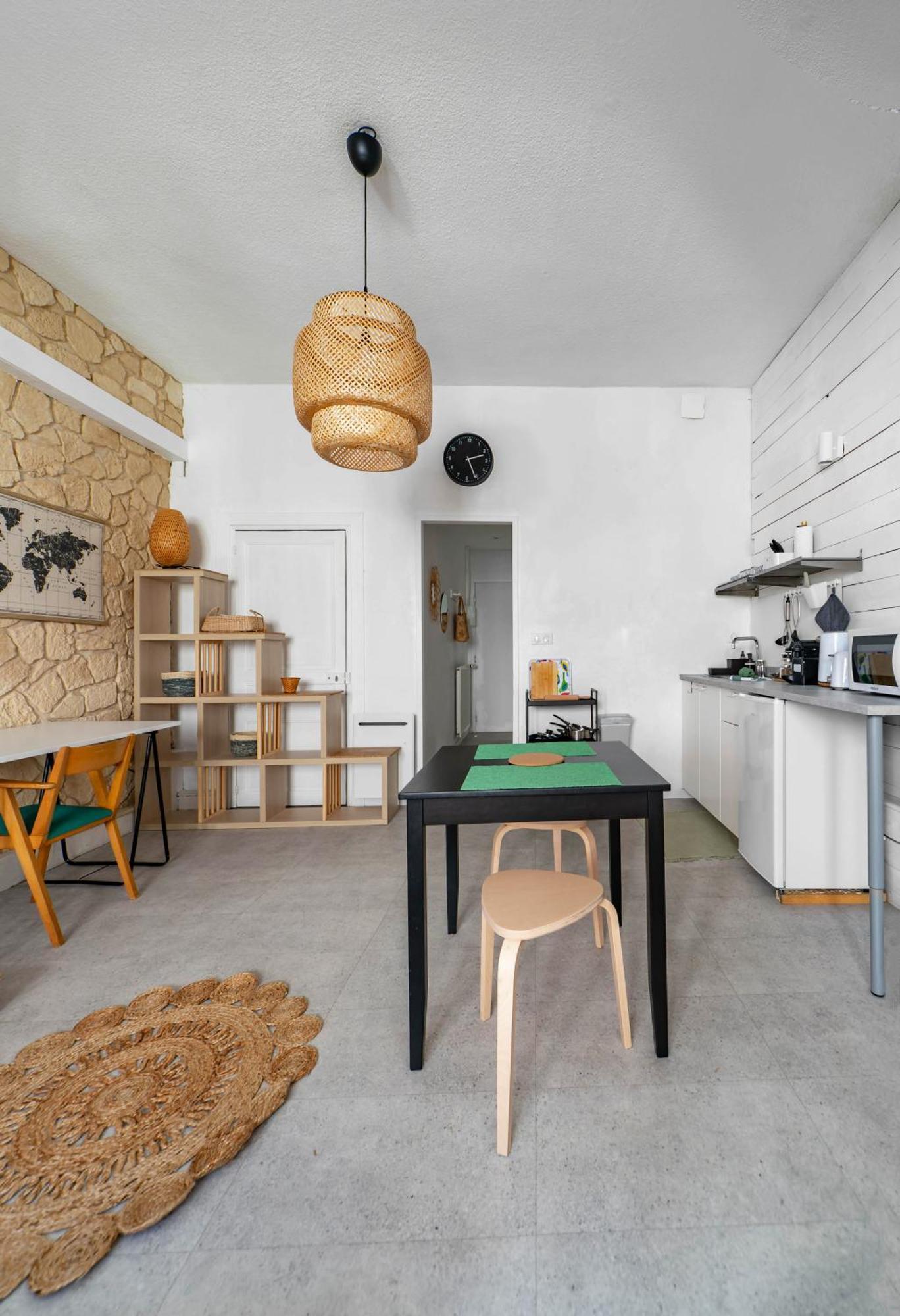 Grande Maison Cusset - Maison De Ville - 3 Chambres المظهر الخارجي الصورة